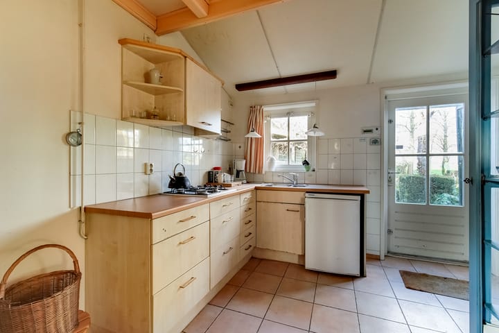 Foto 13 van Zuideruitweg 30