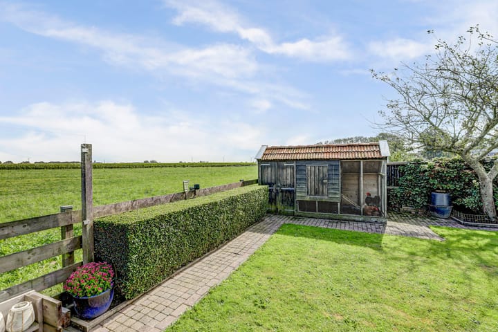 Photo 36 of Buren 34