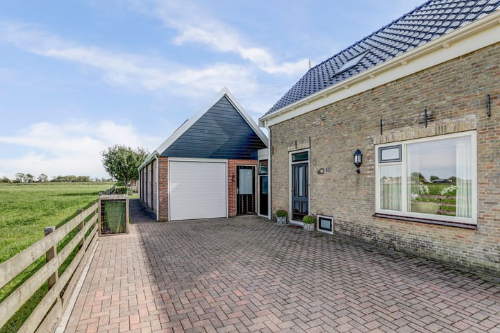 Photo 40 of Buren 34