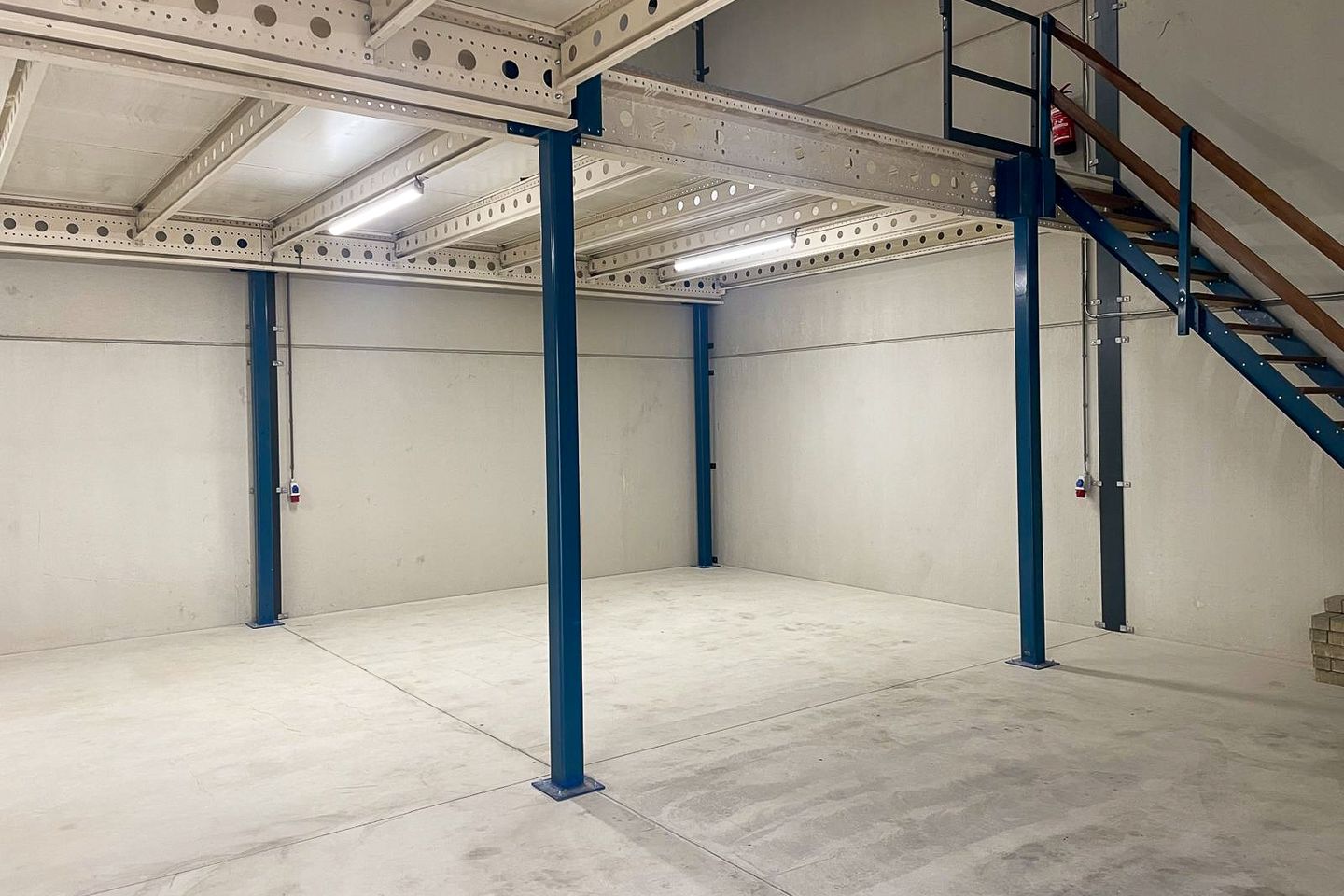 Bekijk foto 3 van Kristalweg 30