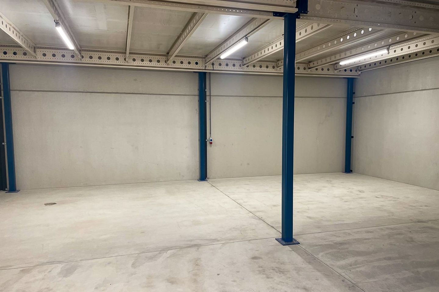 Bekijk foto 4 van Kristalweg 30