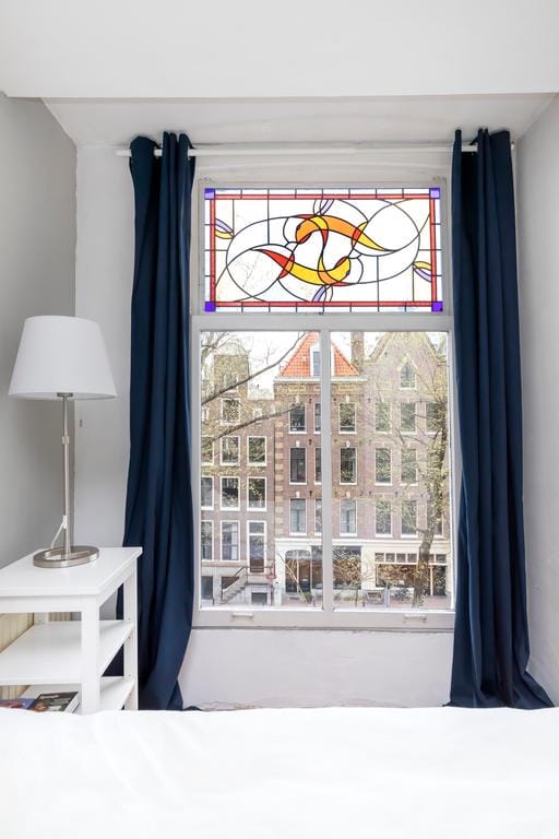 Photo 9 of Bloemgracht 61-F