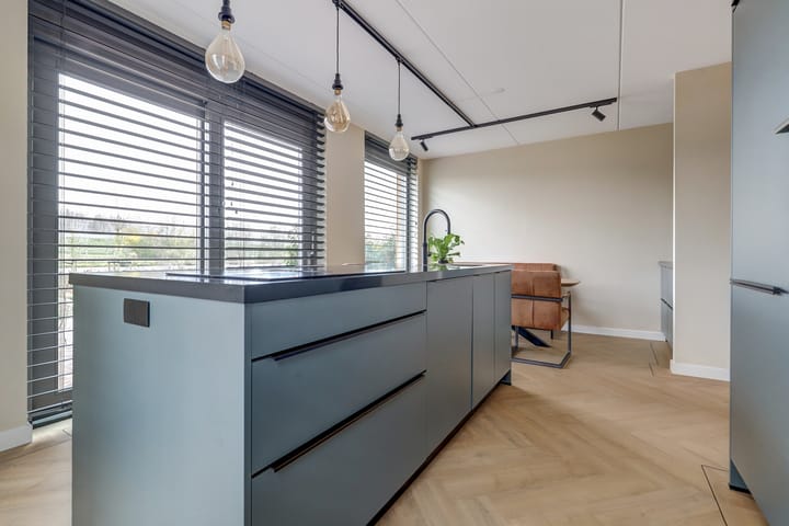 Photo 12 of Afsluitdijk 24