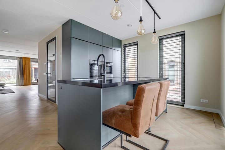 Photo 14 of Afsluitdijk 24