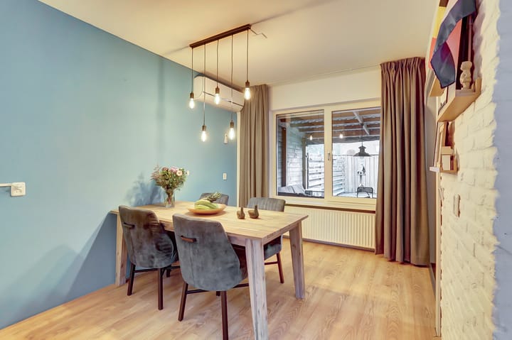 Foto 9 van Bernhardlaan 27