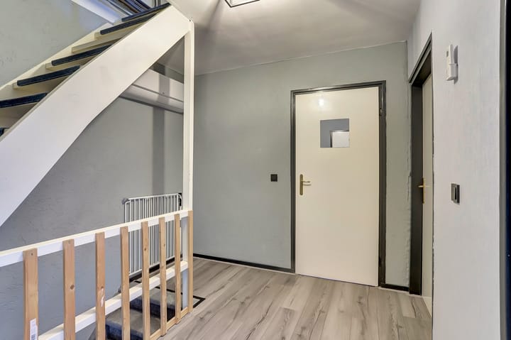 Foto 16 van Bernhardlaan 27