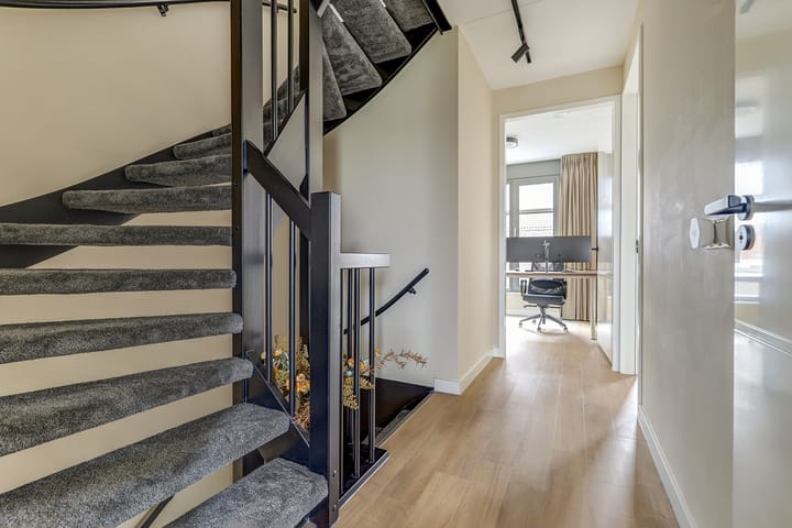 Photo 27 of Afsluitdijk 24