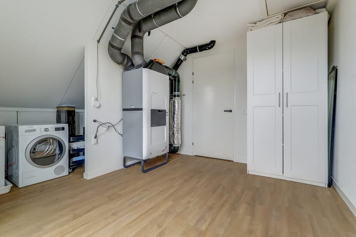 Photo 33 of Afsluitdijk 24