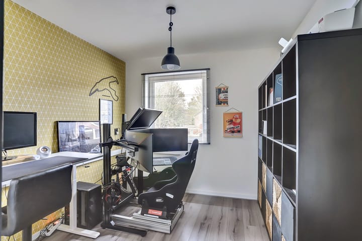 Foto 24 van Bernhardlaan 27