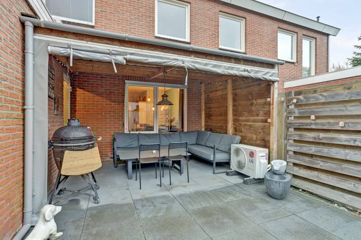 Foto 32 van Bernhardlaan 27