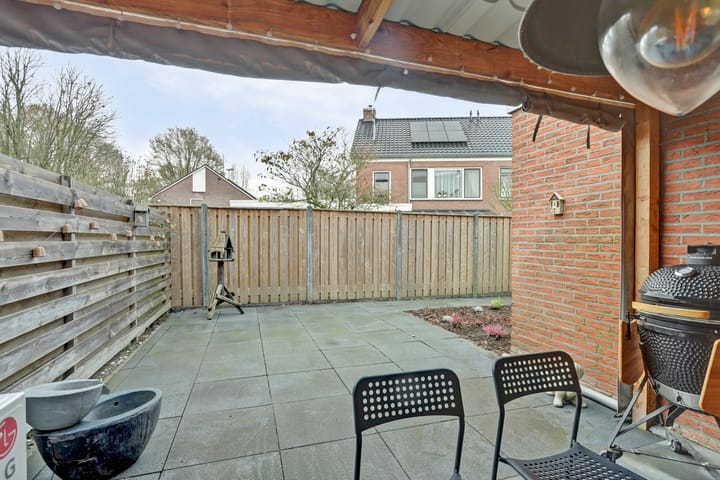 Foto 33 van Bernhardlaan 27