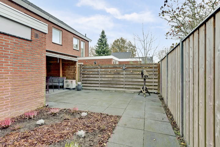 Foto 35 van Bernhardlaan 27