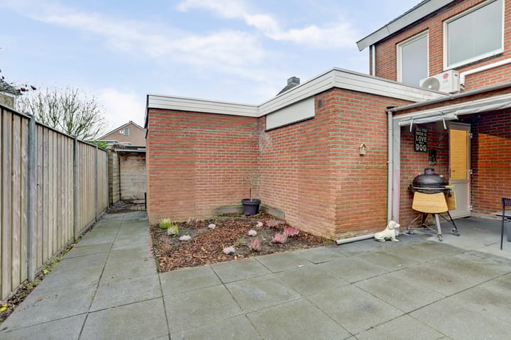 Foto 34 van Bernhardlaan 27