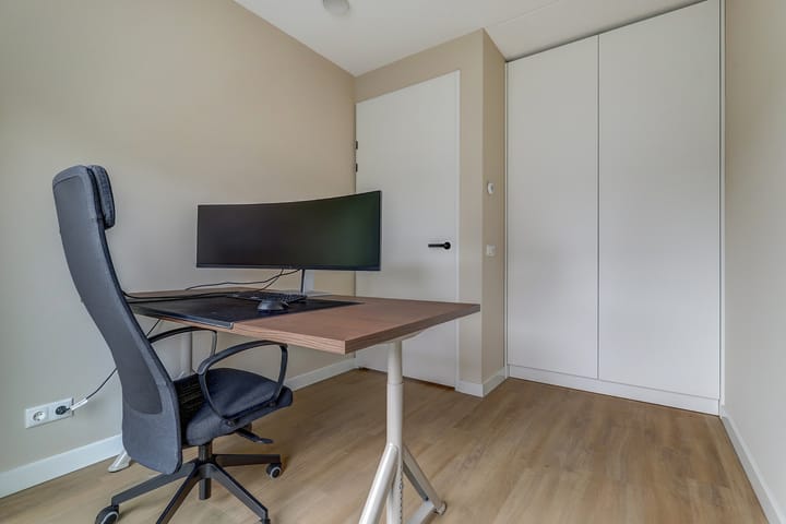 Photo 45 of Afsluitdijk 24