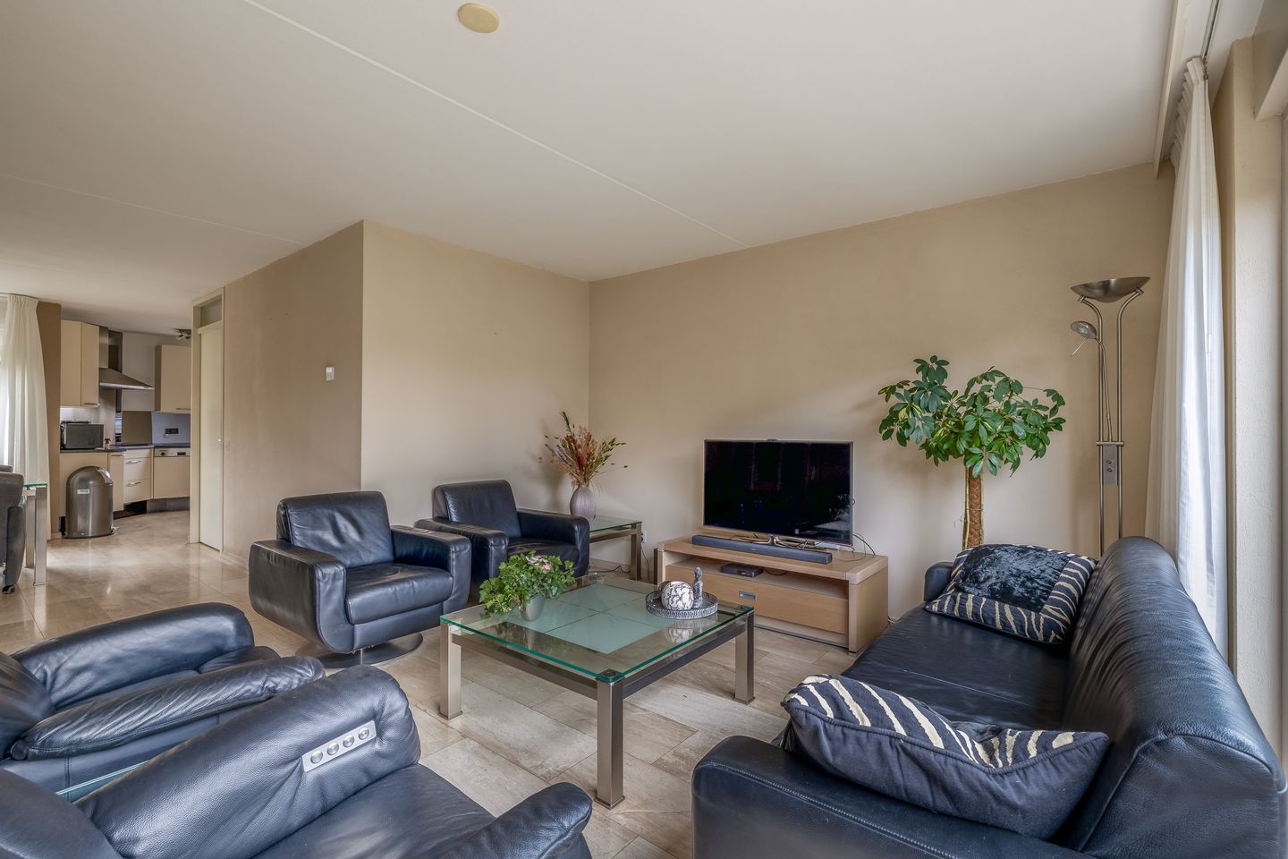 Foto 5 van Meidoornlaan 7