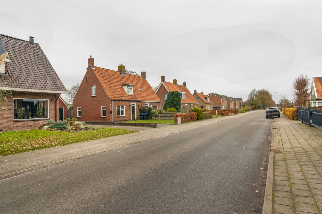 Foto 17 van P W Janssenweg 7