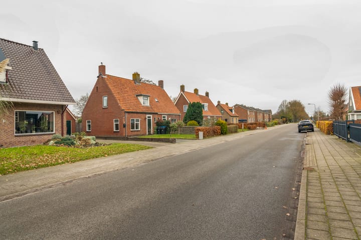 Foto 17 van P W Janssenweg 7