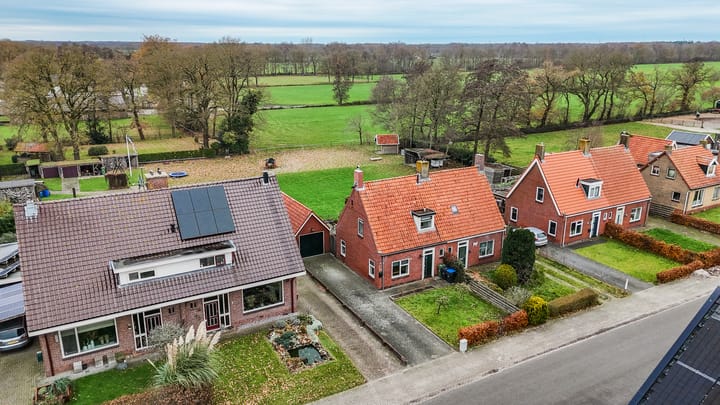 Foto 20 van P W Janssenweg 7