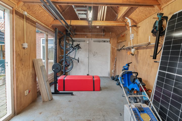 Foto 49 van P W Janssenweg 7