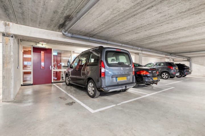 Photo 36 of Ettenstraat 207