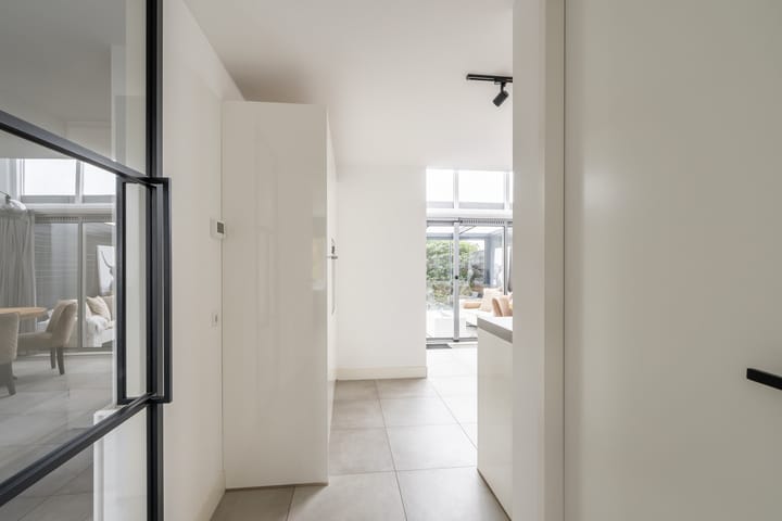 Photo 16 of Johanna Naberkade 37