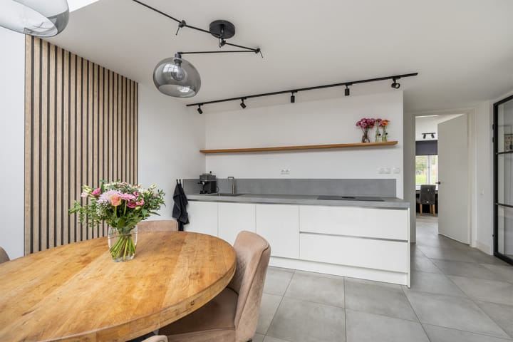 Photo 35 of Johanna Naberkade 37