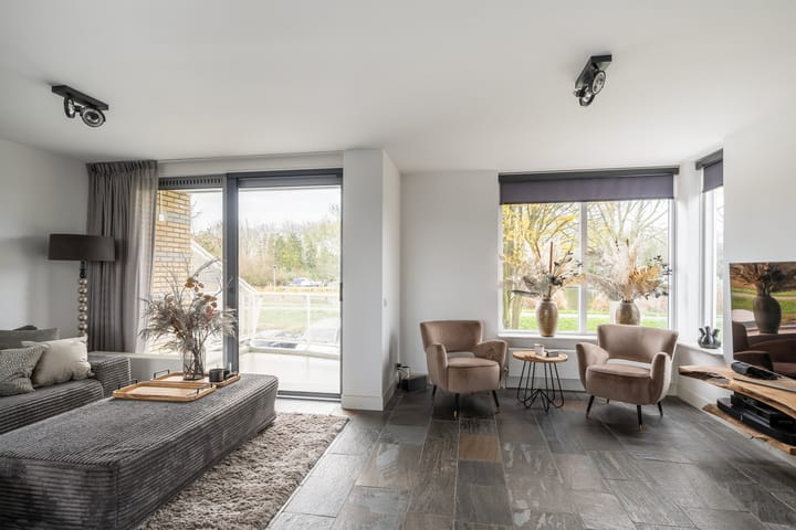 Photo 40 of Johanna Naberkade 37