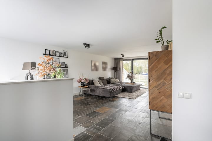 Photo 49 of Johanna Naberkade 37