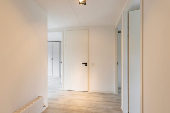 Photo 54 of Johanna Naberkade 37