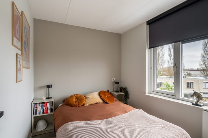 Photo 61 of Johanna Naberkade 37