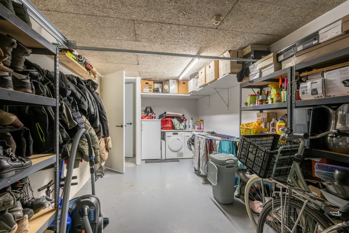 Photo 66 of Johanna Naberkade 37