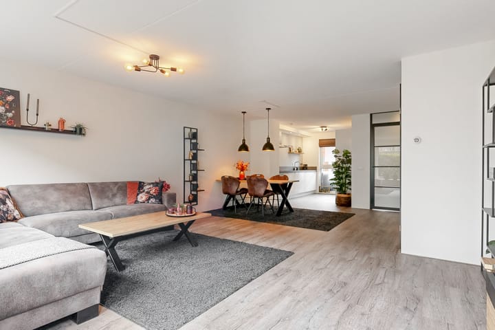 Photo 15 of Schubertlaan 904