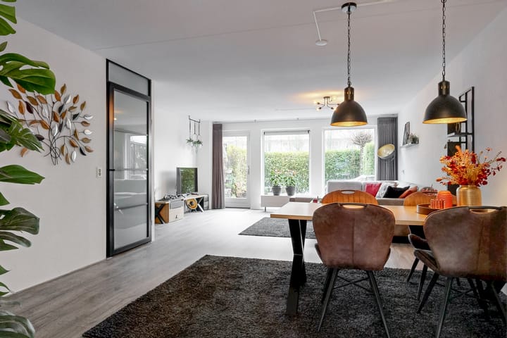 Photo 16 of Schubertlaan 904