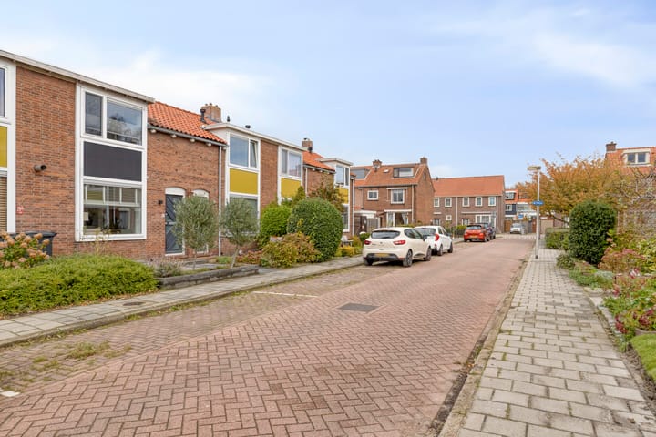 Photo 30 of Anemonenstraat 8