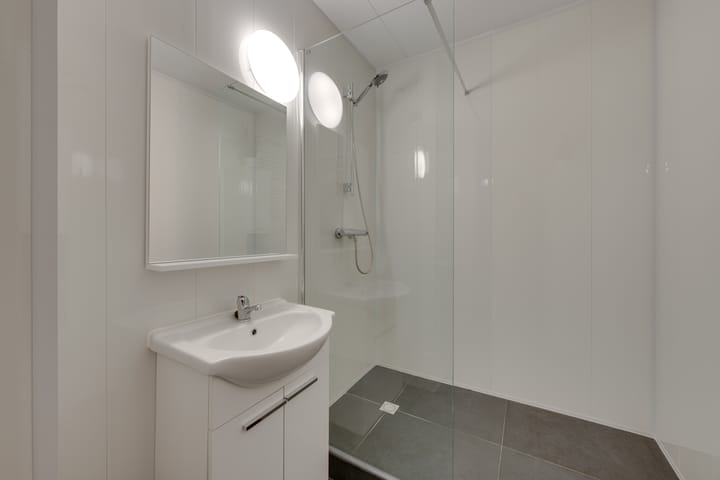 Photo 40 of Burgemeester D. Kooimanweg 1009