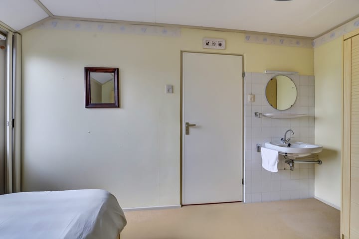 Foto 24 van Kruisbessestraat 49