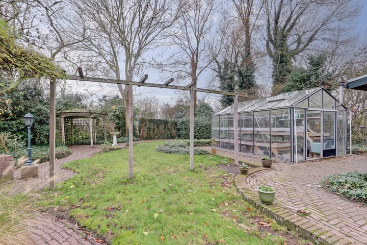 Foto 36 van Kruisbessestraat 49