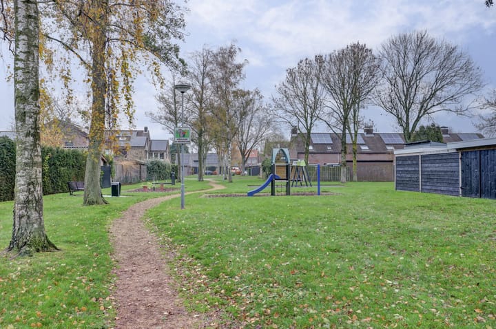 Foto 43 van Kruisbessestraat 49