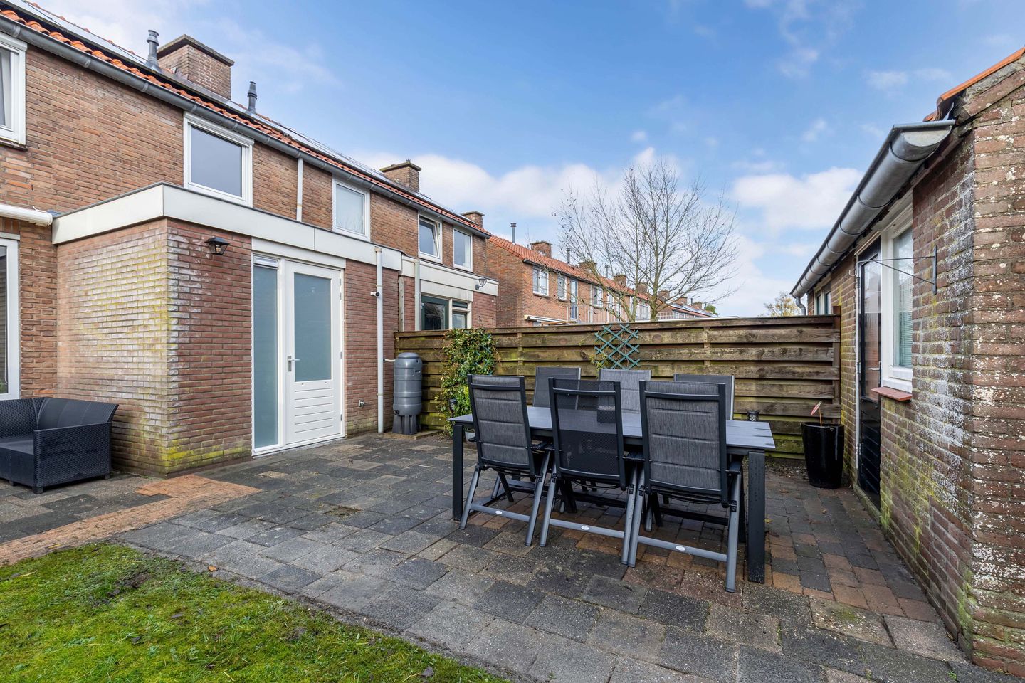 Photo 19 of Julianastraat 6