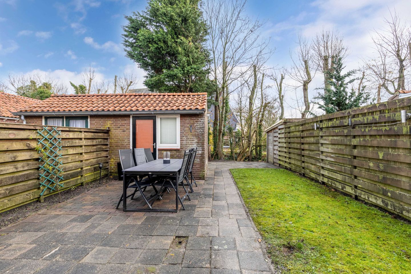 Photo 20 of Julianastraat 6