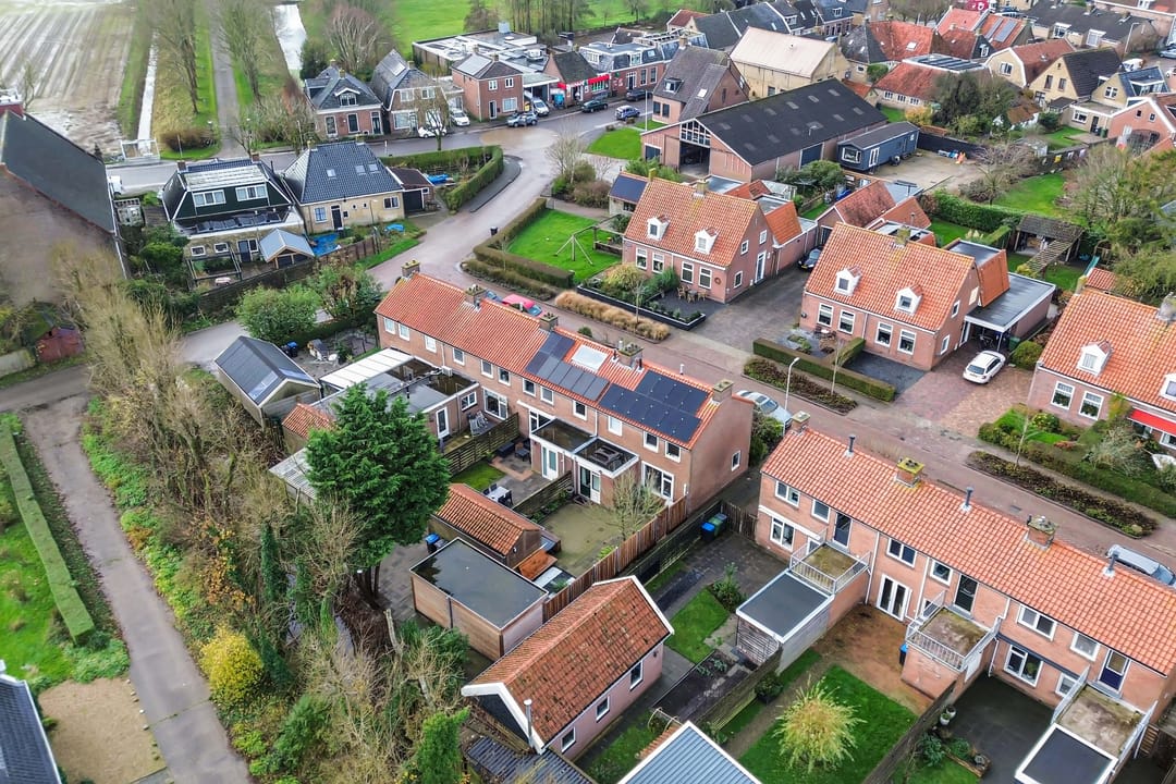 Photo 32 of Julianastraat 6