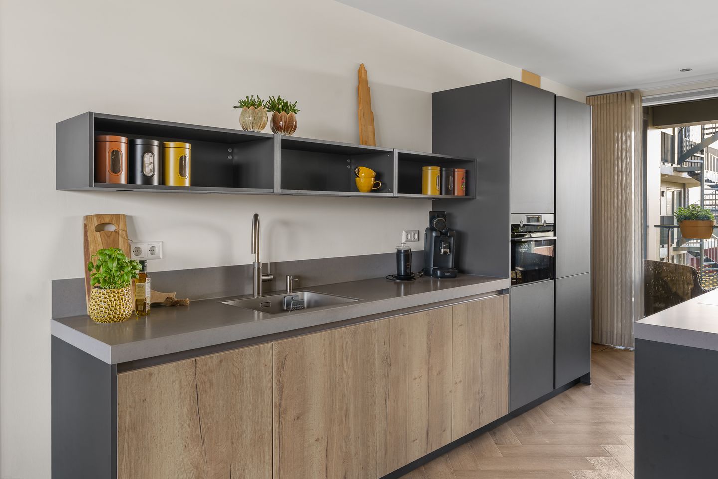 Photo 5 of Willem Frederik Hermansstraat 364