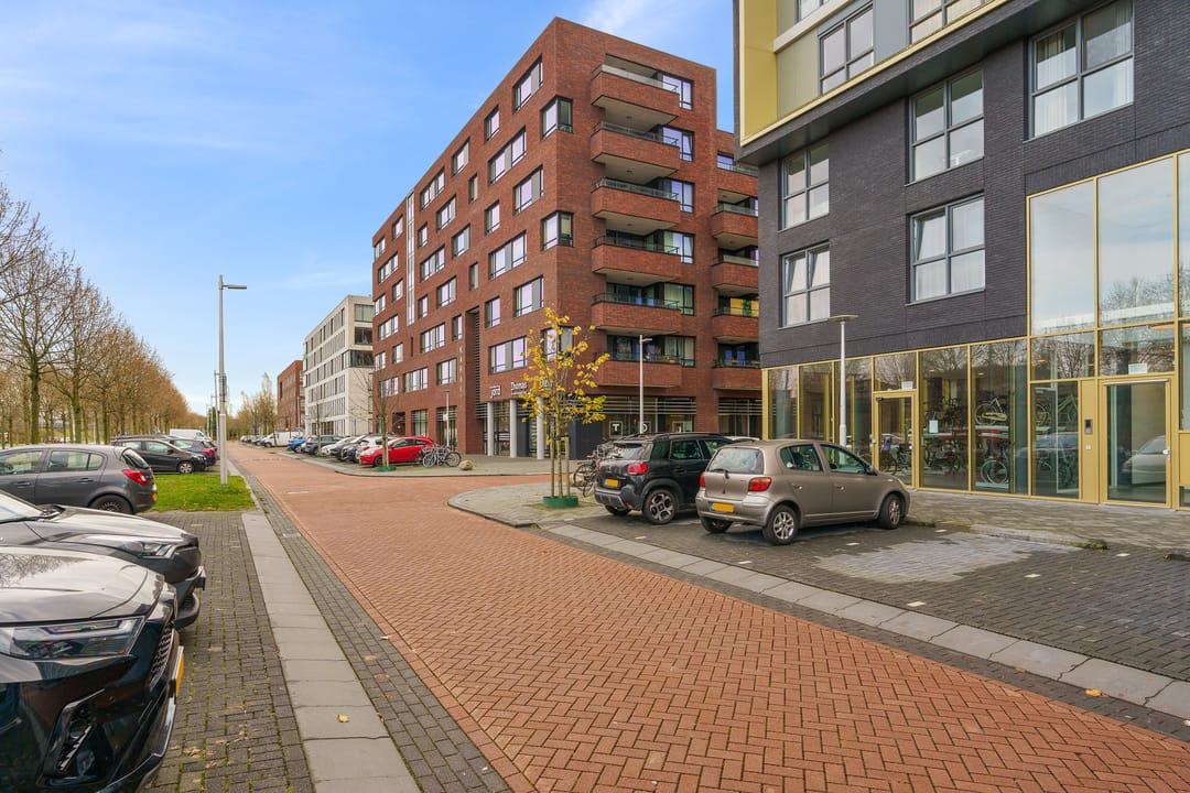 Photo 23 of Willem Frederik Hermansstraat 364