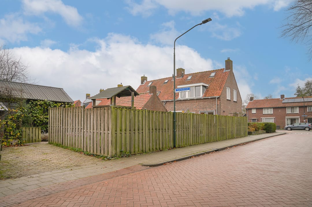 Photo 32 of Hogelandstraat 41