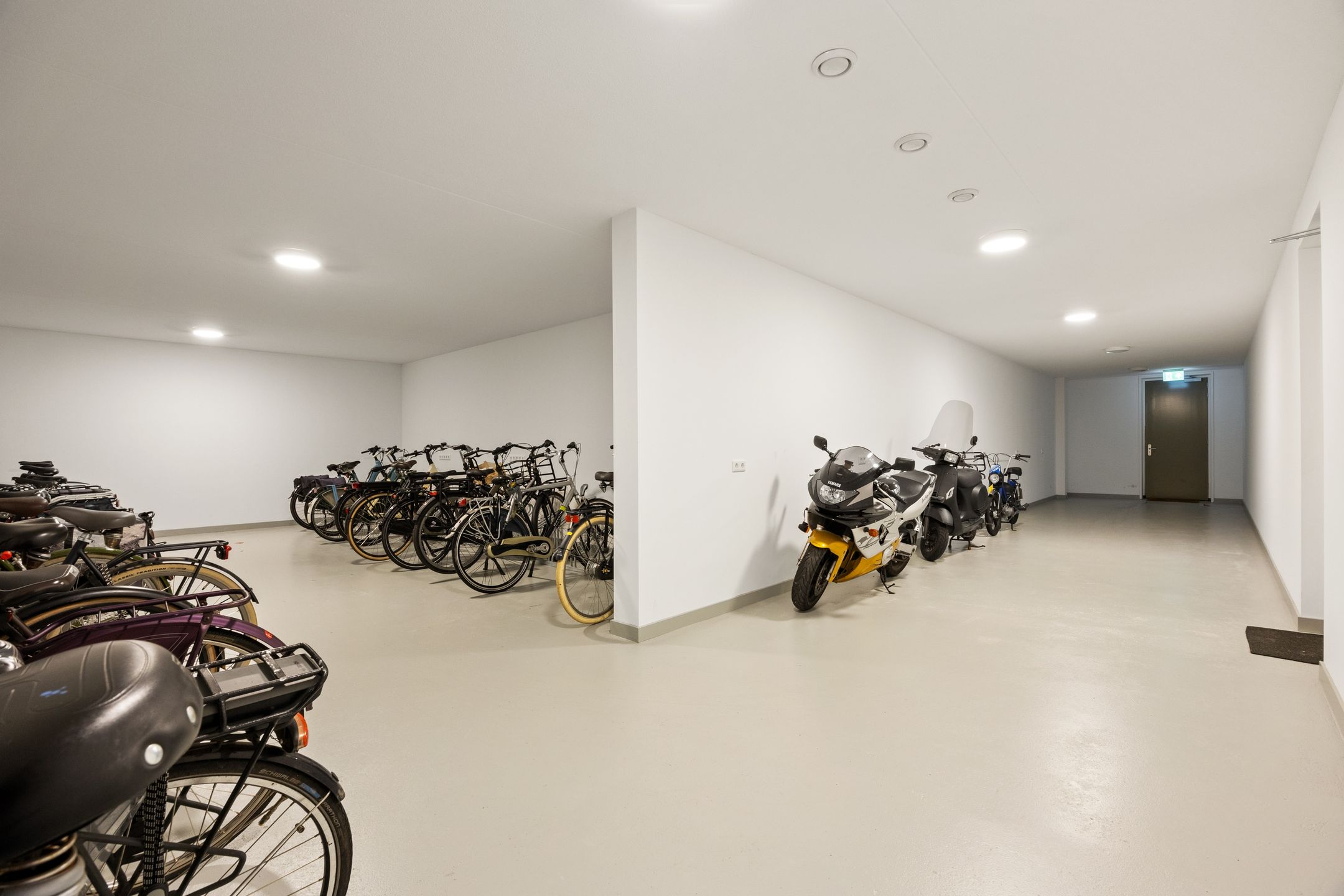 Photo 33 of Rembrandtstraat 7