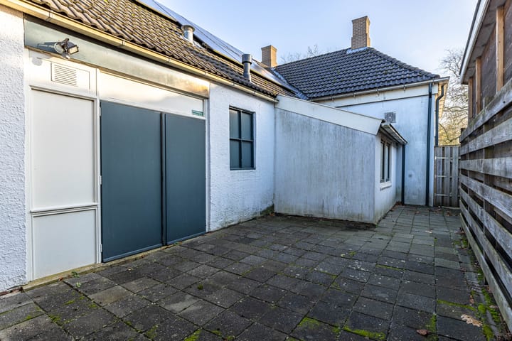 Photo 41 of Hoofdweg 174