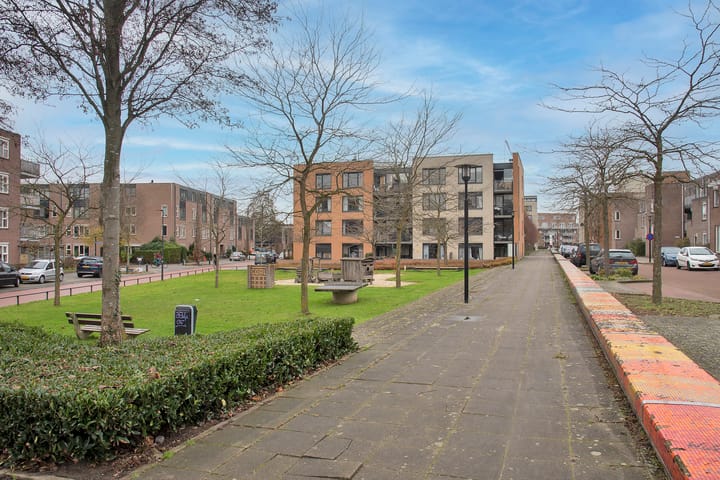 Foto 28 van Golsstraat 30