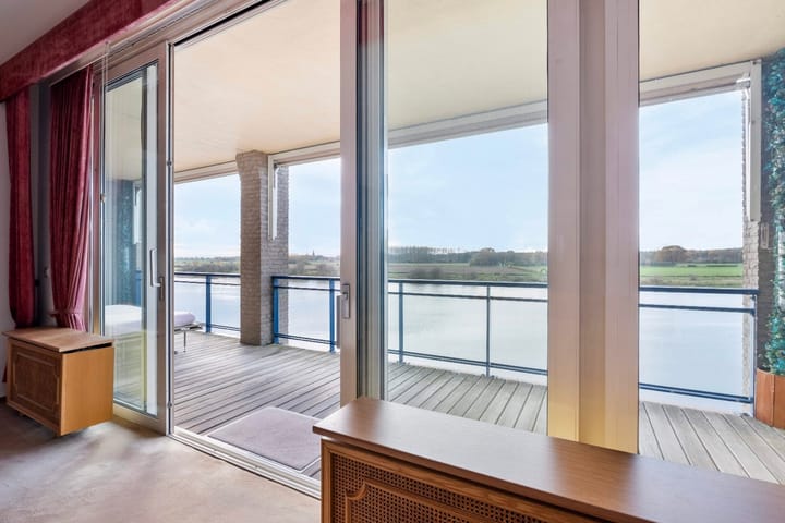 Photo 6 of Schans 12-B