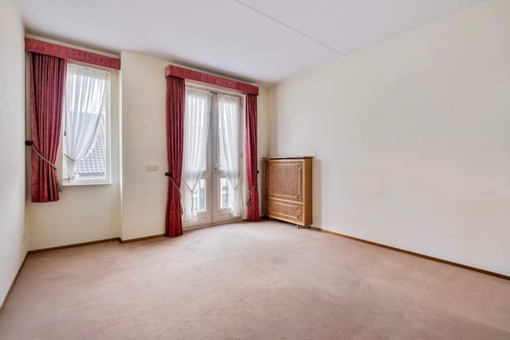 Photo 13 of Schans 12-B