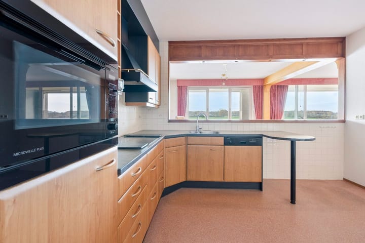 Photo 11 of Schans 12-B